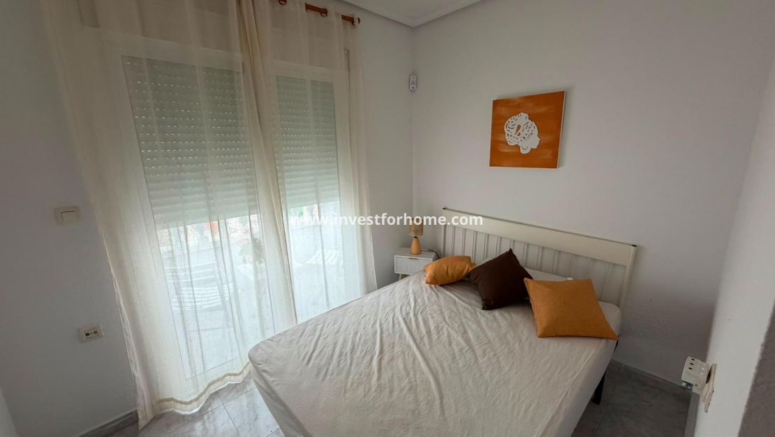 Försäljning - Lägenhet - Torrevieja - Centro
