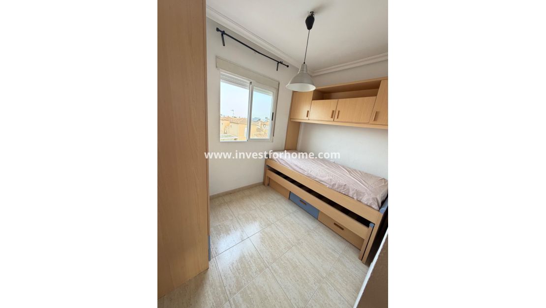 Försäljning - Lägenhet - Torrevieja - Centro
