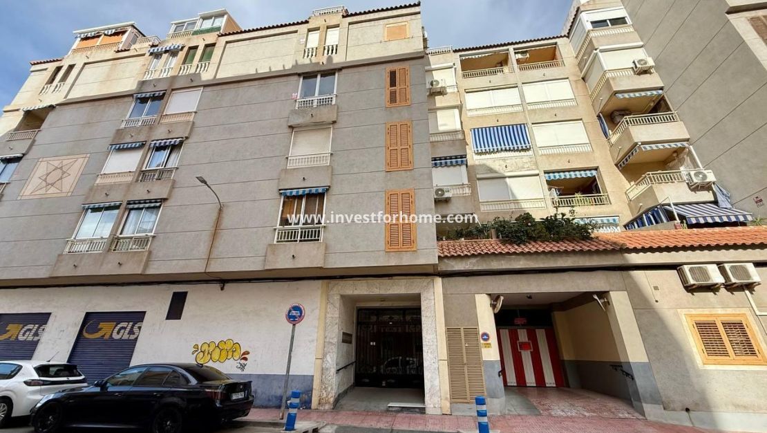 Försäljning - Lägenhet - Torrevieja - Centro