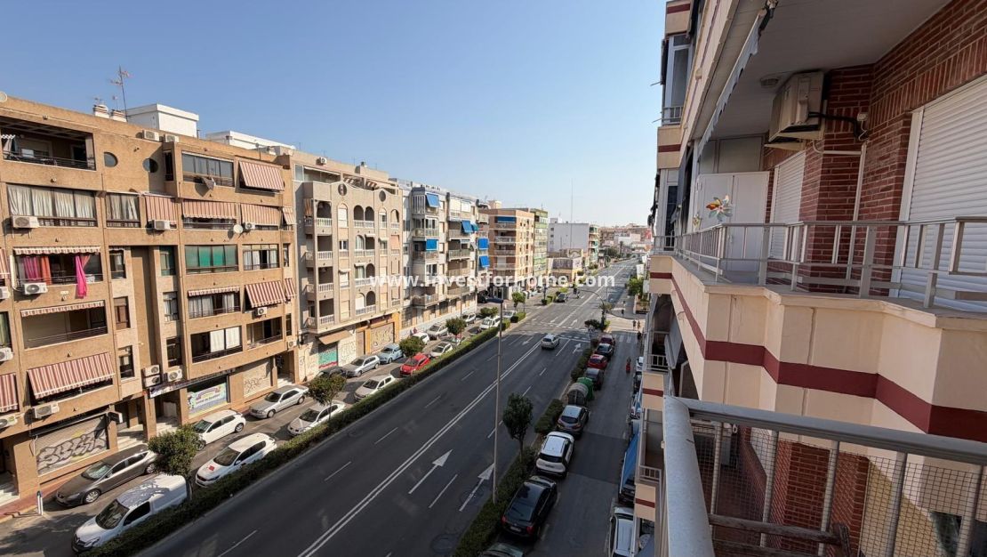 Försäljning - Lägenhet - Torrevieja - Centro