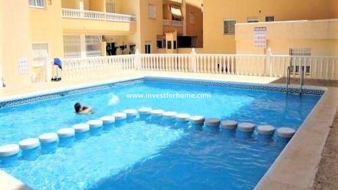 Försäljning - Lägenhet - Torrevieja - Centro