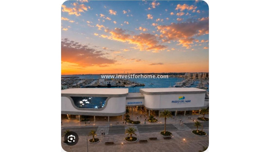 Försäljning - Lägenhet - Torrevieja - Centro