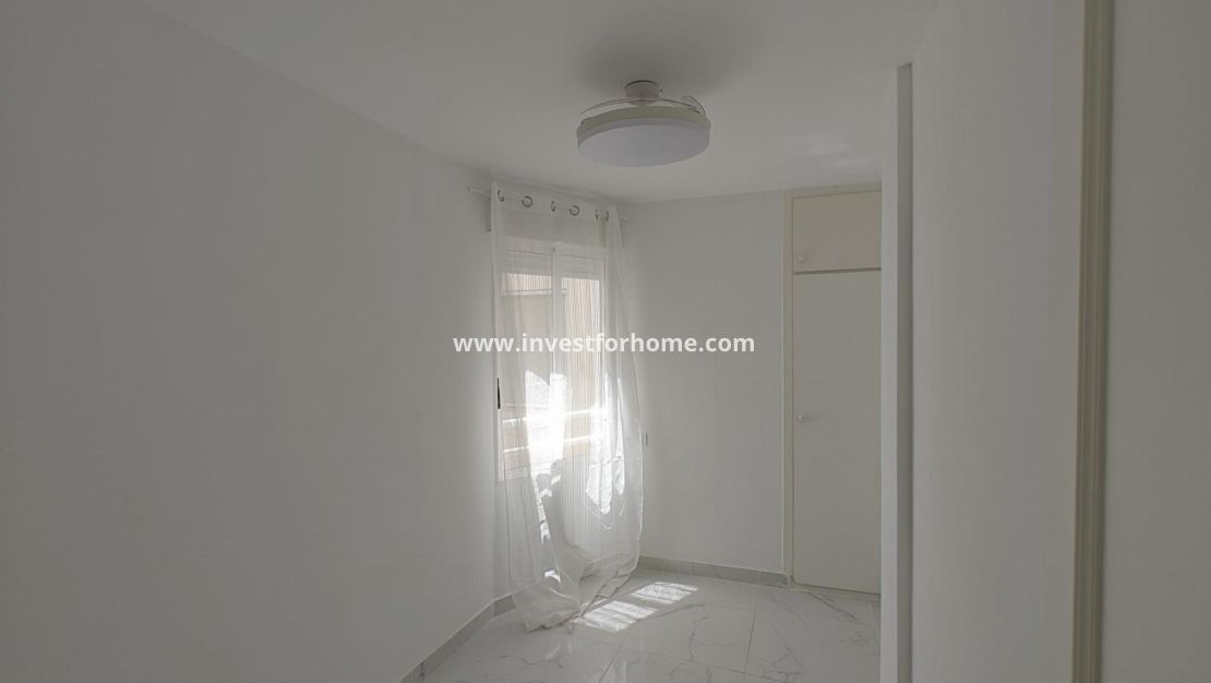 Försäljning - Lägenhet - Torrevieja - Centro