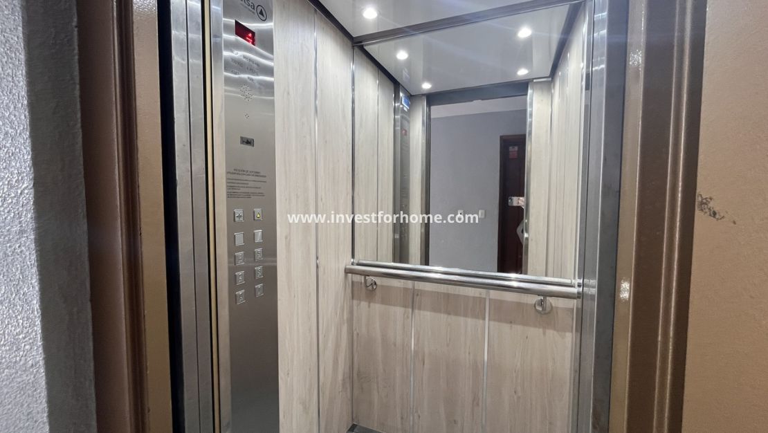 Försäljning - Lägenhet - Torrevieja - Costa Blanca