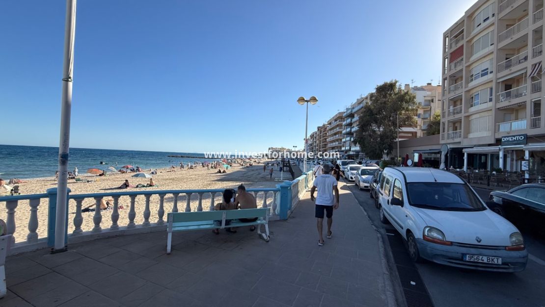 Försäljning - Lägenhet - Torrevieja - Costa Blanca