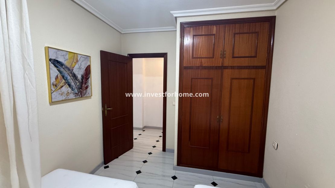 Försäljning - Lägenhet - Torrevieja - Costa Blanca