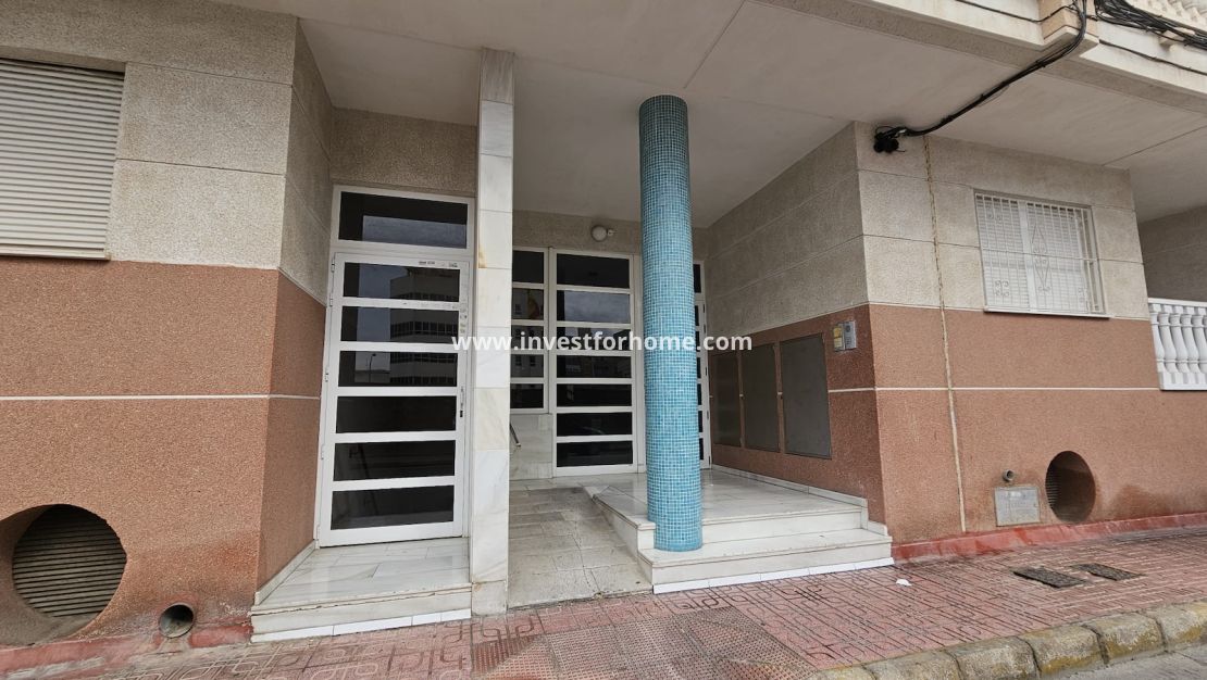 Försäljning - Lägenhet - Torrevieja - Costa Blanca