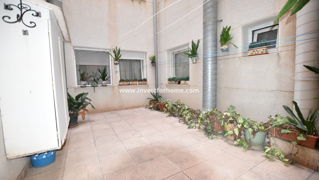 Försäljning - Lägenhet - Torrevieja - Costa Blanca