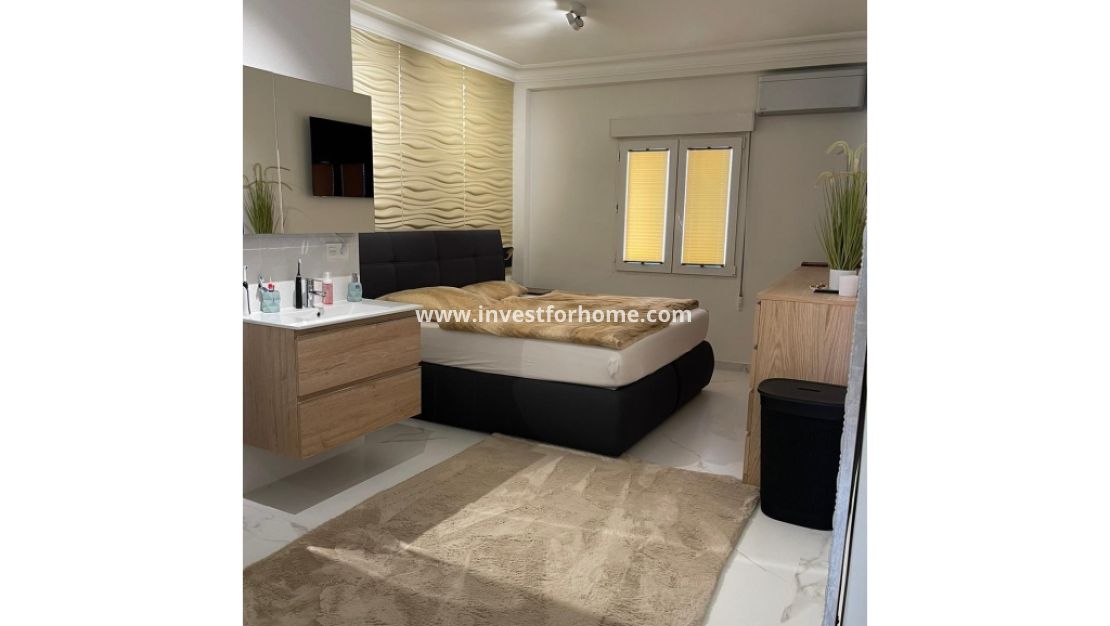 Försäljning - Lägenhet - Torrevieja - Costa Blanca