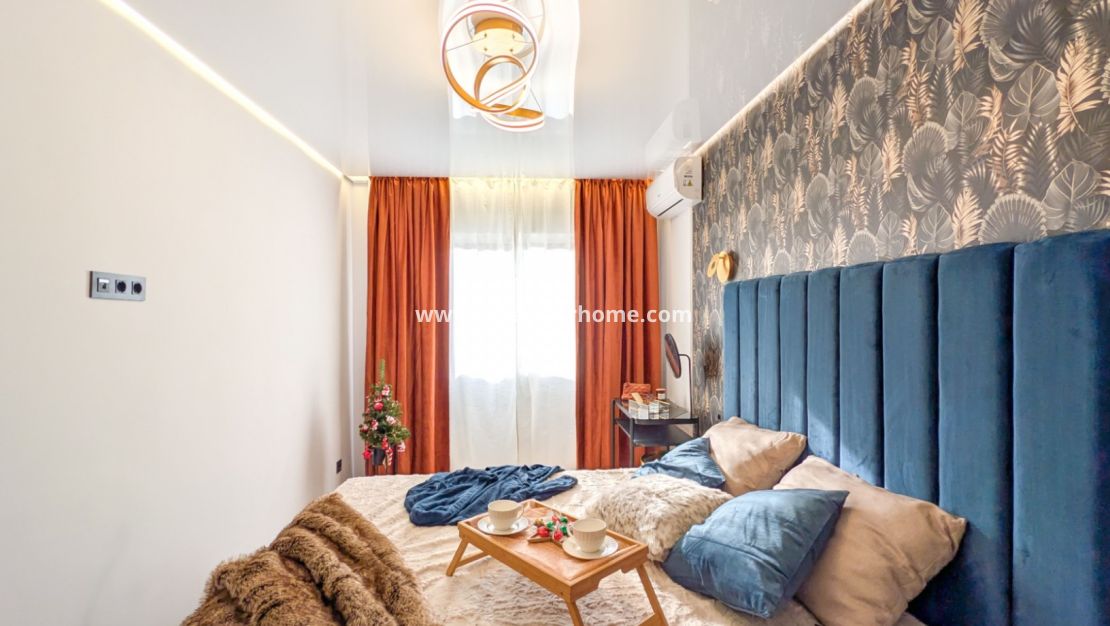 Försäljning - Lägenhet - Torrevieja - Costa Blanca