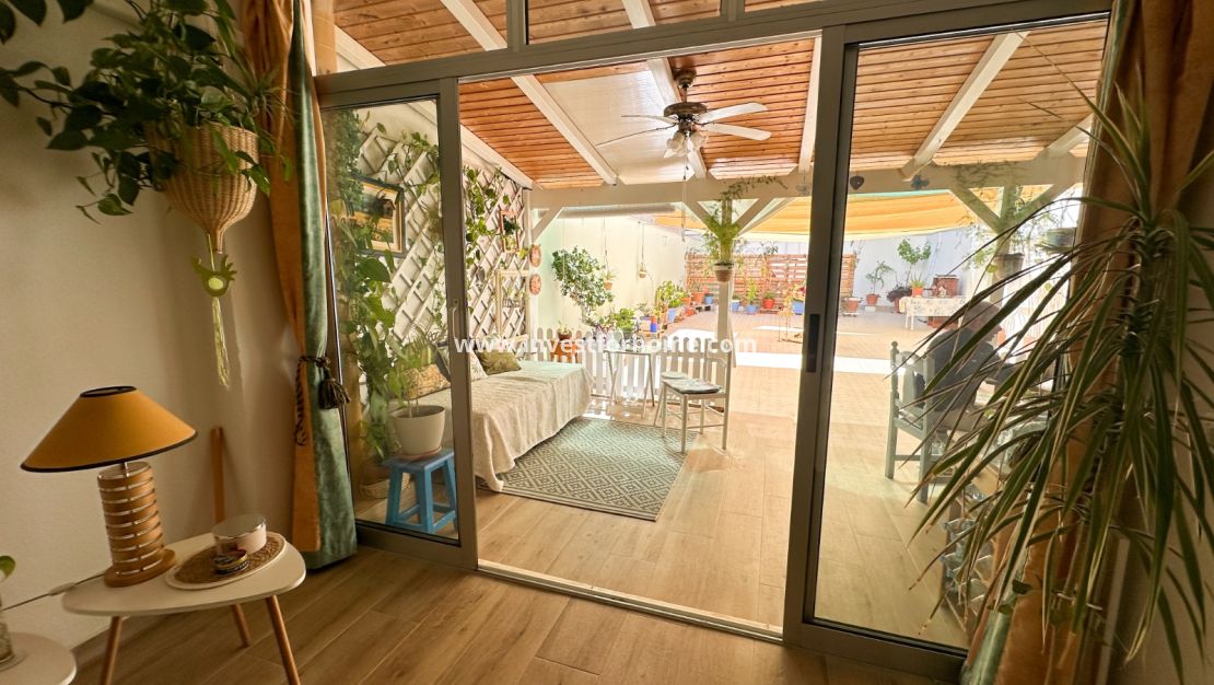 Försäljning - Lägenhet - Torrevieja - Costa Blanca