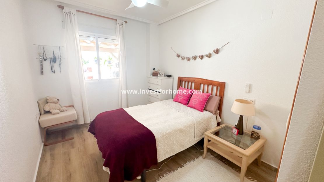 Försäljning - Lägenhet - Torrevieja - Costa Blanca