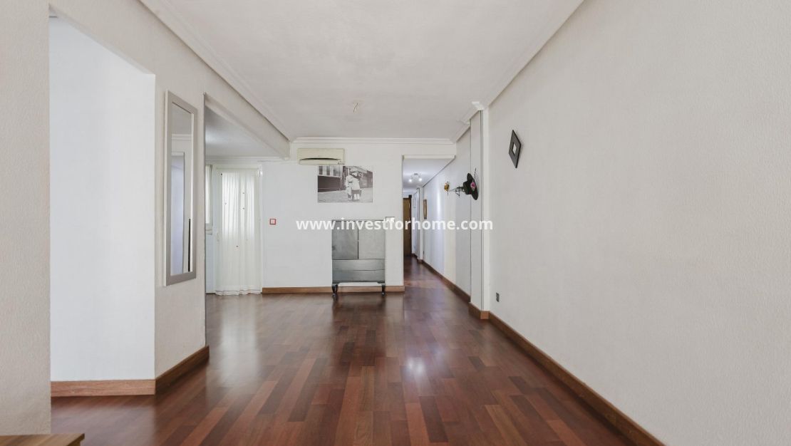 Försäljning - Lägenhet - Torrevieja - Costa Blanca