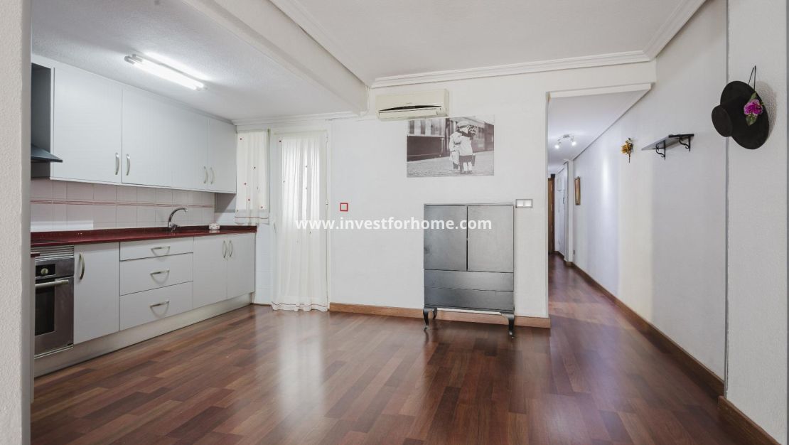 Försäljning - Lägenhet - Torrevieja - Costa Blanca