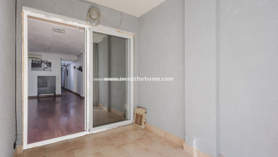 Försäljning - Lägenhet - Torrevieja - Costa Blanca