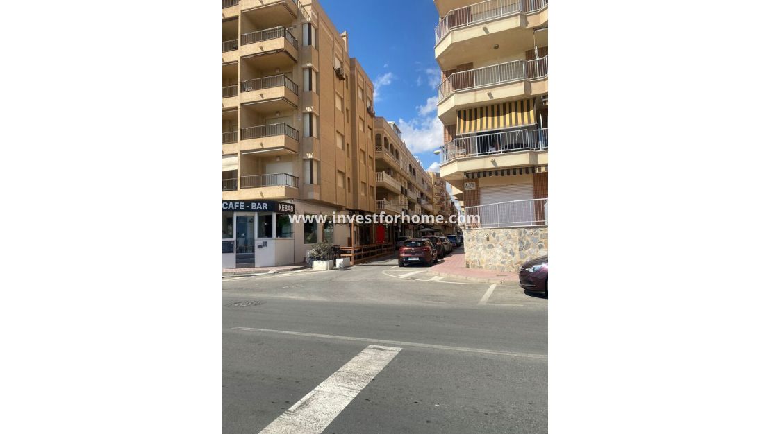 Försäljning - Lägenhet - Torrevieja - Costa Blanca