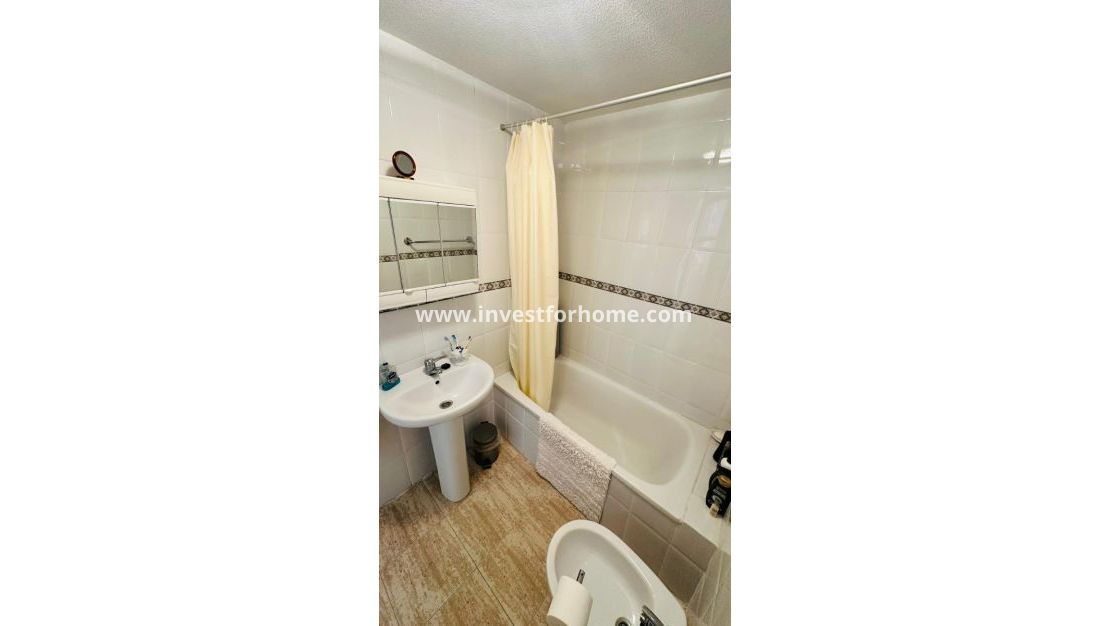 Försäljning - Lägenhet - Torrevieja - Costa Blanca