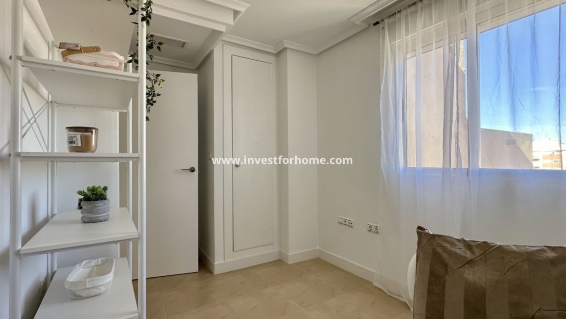 Försäljning - Lägenhet - Torrevieja - Costa Blanca