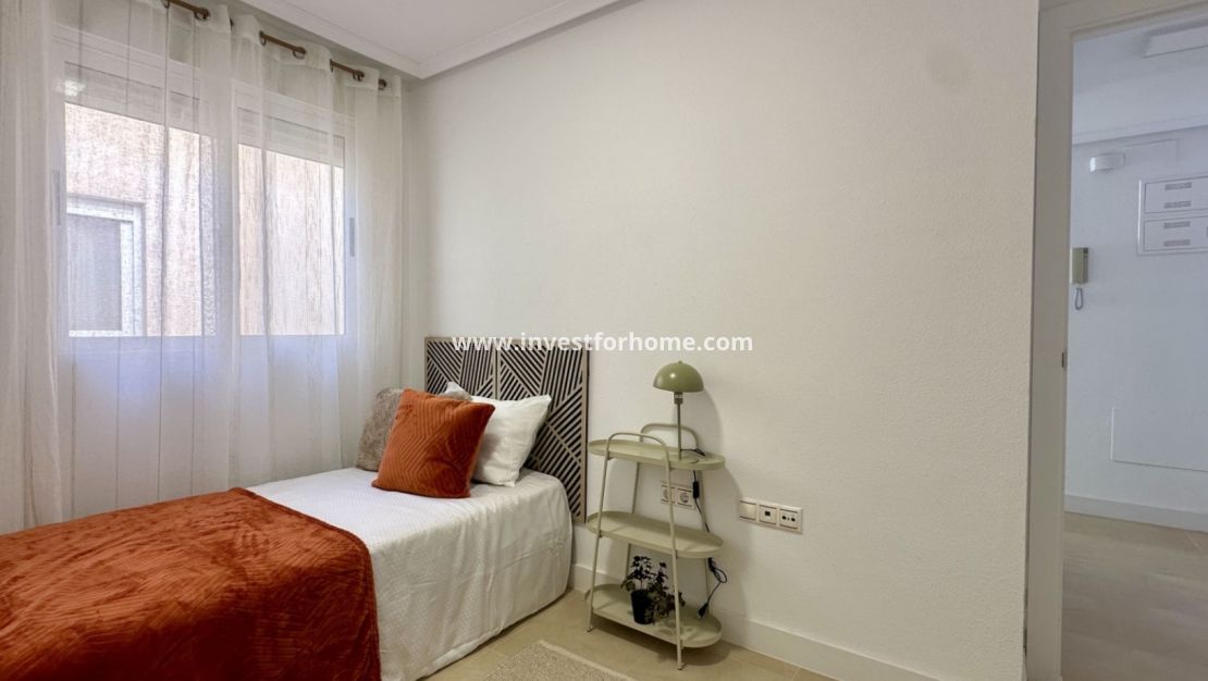 Försäljning - Lägenhet - Torrevieja - Costa Blanca