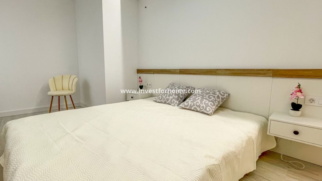 Försäljning - Lägenhet - Torrevieja - Costa Blanca