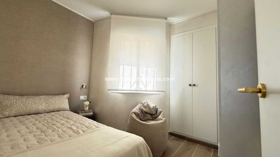 Försäljning - Lägenhet - Torrevieja - Costa Blanca