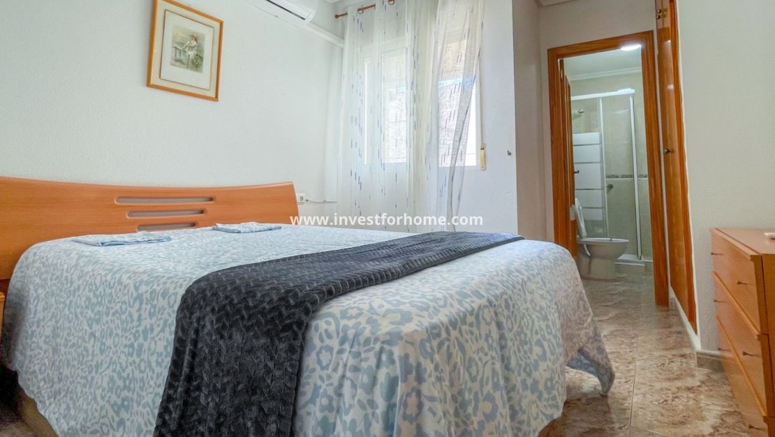 Försäljning - Lägenhet - Torrevieja - Costa Blanca