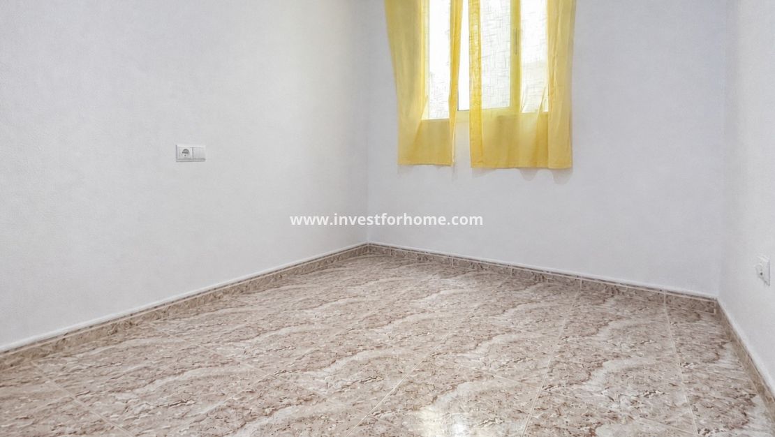 Försäljning - Lägenhet - Torrevieja - Costa Blanca
