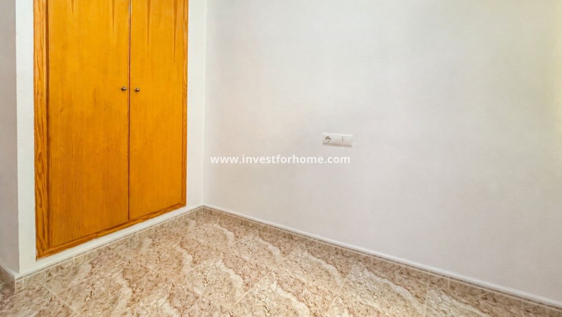 Försäljning - Lägenhet - Torrevieja - Costa Blanca