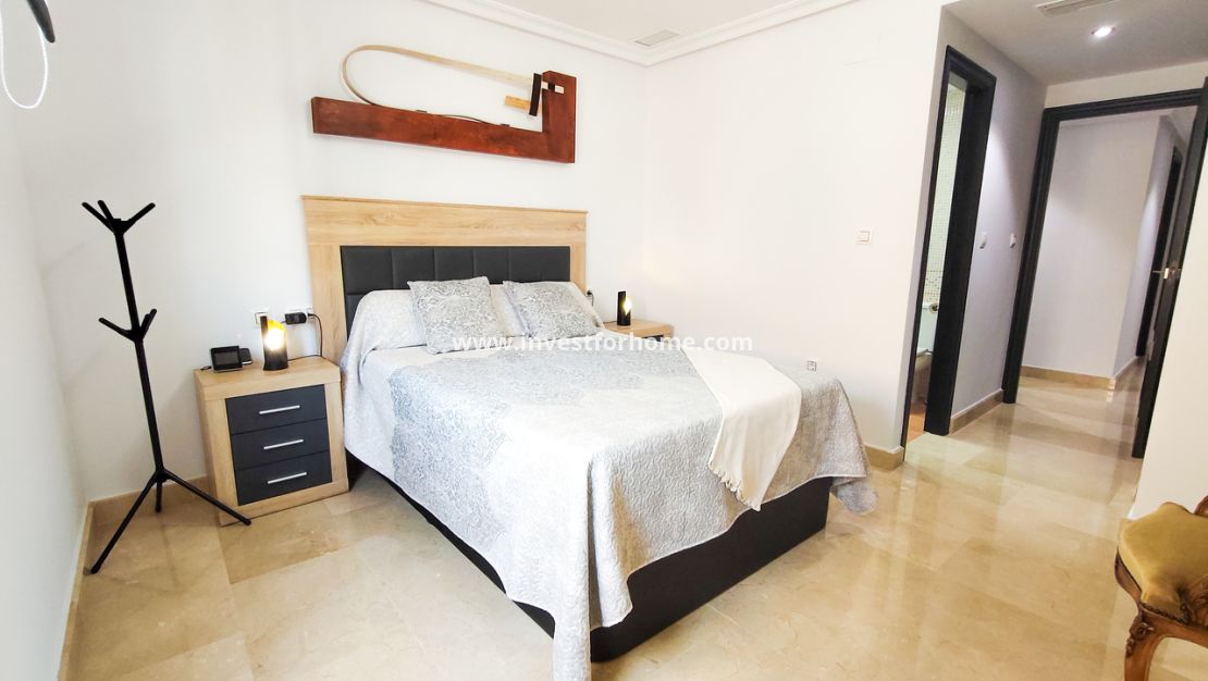 Försäljning - Lägenhet - Torrevieja - Costa Blanca