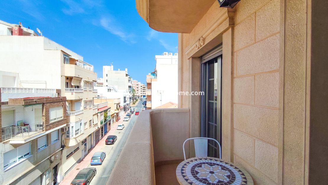 Försäljning - Lägenhet - Torrevieja - Costa Blanca