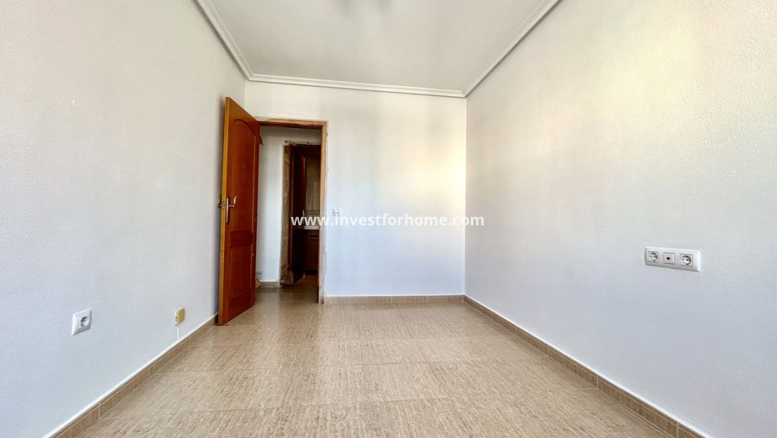 Försäljning - Lägenhet - Torrevieja - Costa Blanca