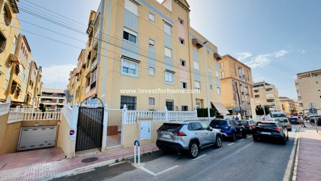 Försäljning - Lägenhet - Torrevieja - Costa Blanca