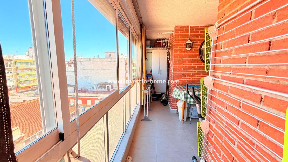 Försäljning - Lägenhet - Torrevieja - El Acequión - Los Náufragos