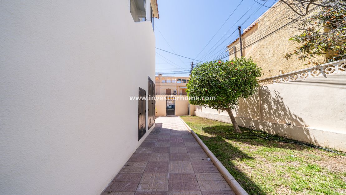 Försäljning - Lägenhet - Torrevieja - El Chaparral
