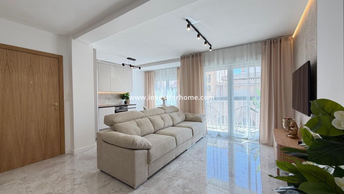 Försäljning - Lägenhet - Torrevieja - Estacion De Autobuses