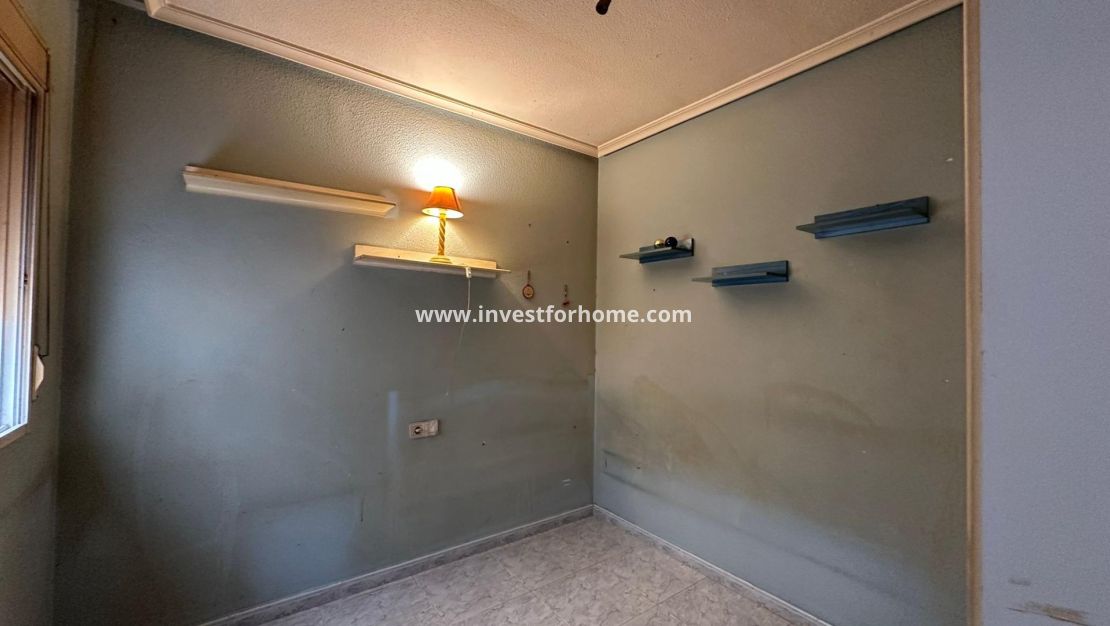 Försäljning - Lägenhet - Torrevieja - Estacion De Autobuses