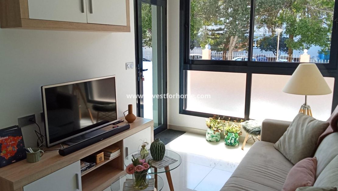 Försäljning - Lägenhet - Torrevieja - Estacion De Autobuses