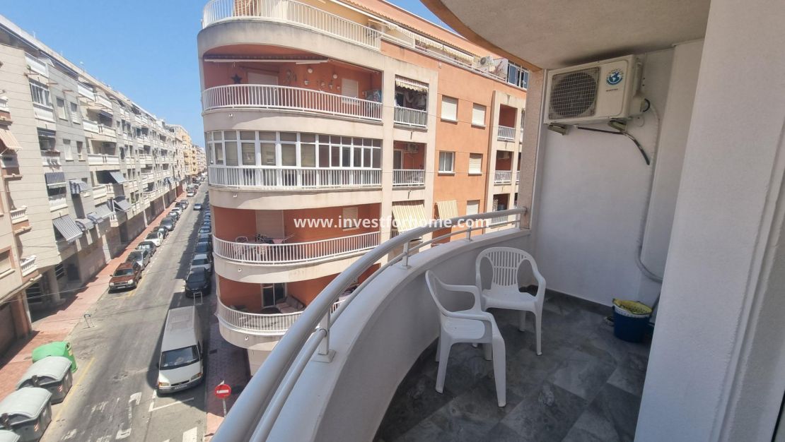 Försäljning - Lägenhet - Torrevieja - Estacion De Autobuses