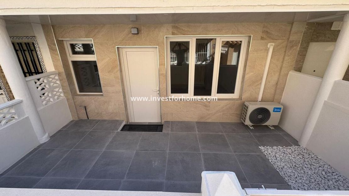 Försäljning - Lägenhet - Torrevieja - La Mata