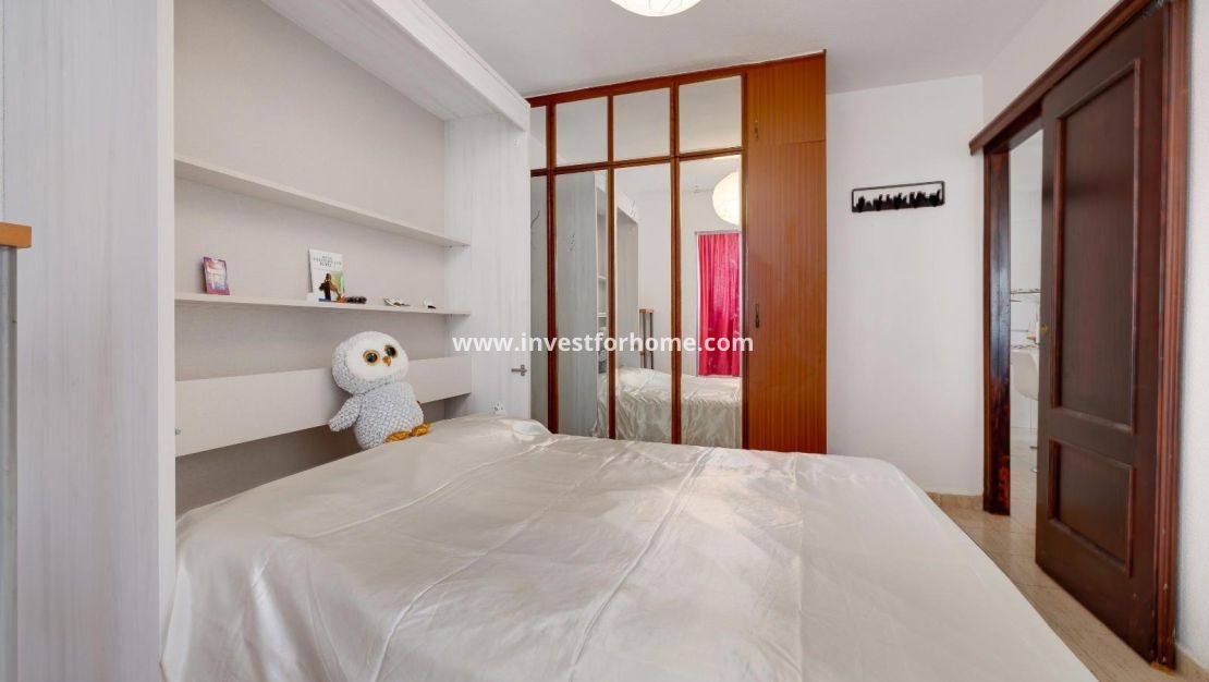 Försäljning - Lägenhet - Torrevieja - La Siesta - El Salado - Torreta