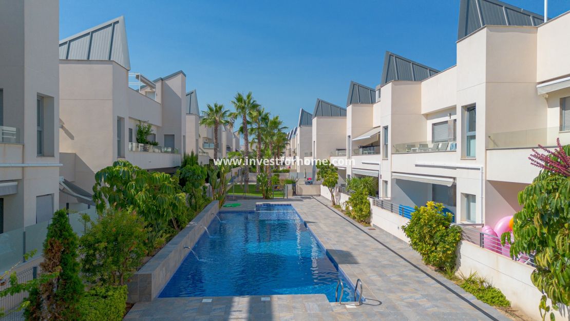 Försäljning - Lägenhet - Torrevieja - La Veleta