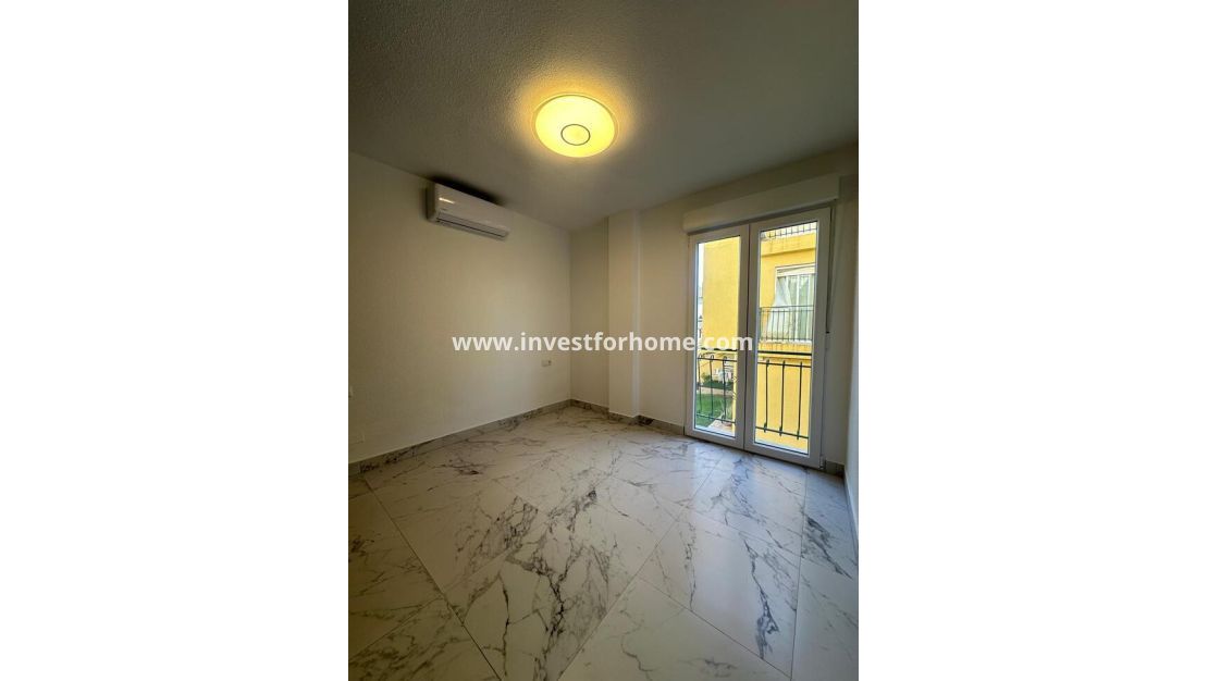 Försäljning - Lägenhet - Torrevieja - La Veleta