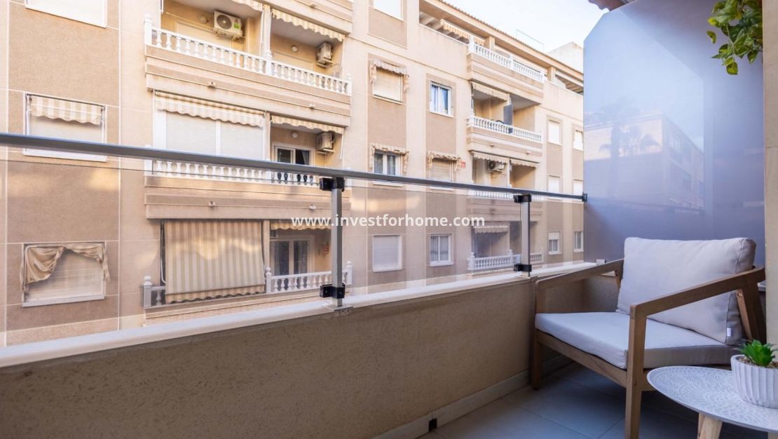 Försäljning - Lägenhet - Torrevieja - Las Calas