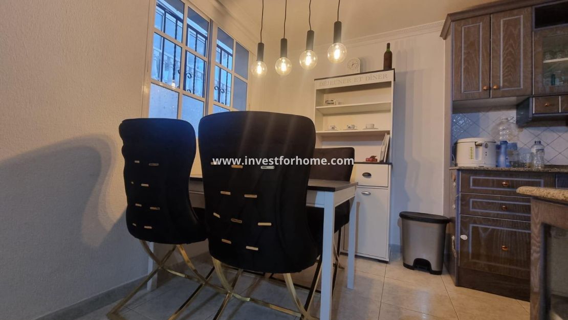 Försäljning - Lägenhet - Torrevieja - Los Balcones - Los Altos Del Edén