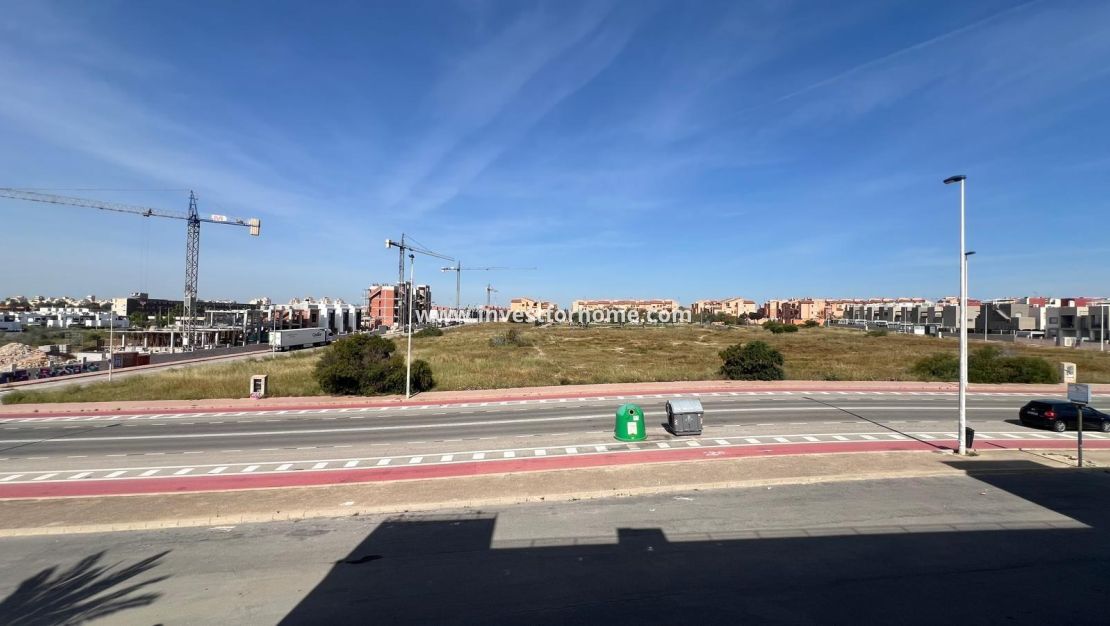 Försäljning - Lägenhet - Torrevieja - Miramar - Torre Del Moro