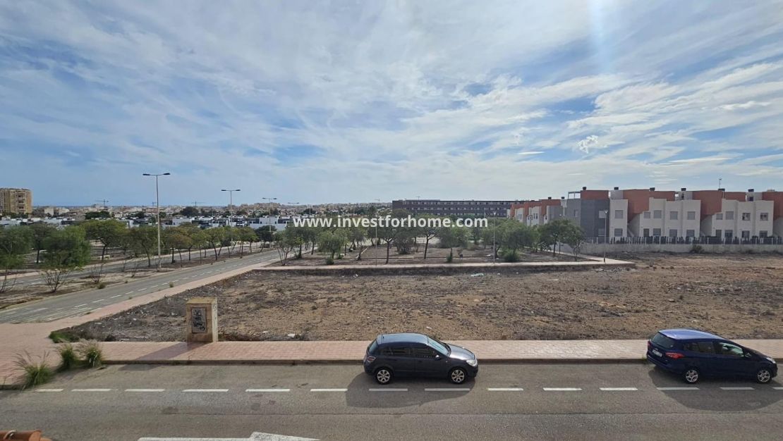 Försäljning - Lägenhet - Torrevieja - Nueva Torrevieja - Aguas Nuevas