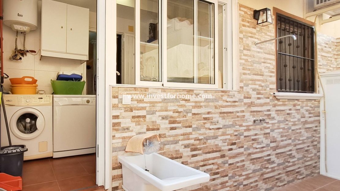 Försäljning - Lägenhet - Torrevieja - Parque Acuático - Sector 25