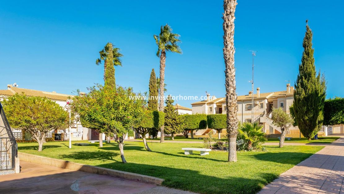 Försäljning - Lägenhet - Torrevieja - Parque Las Naciones