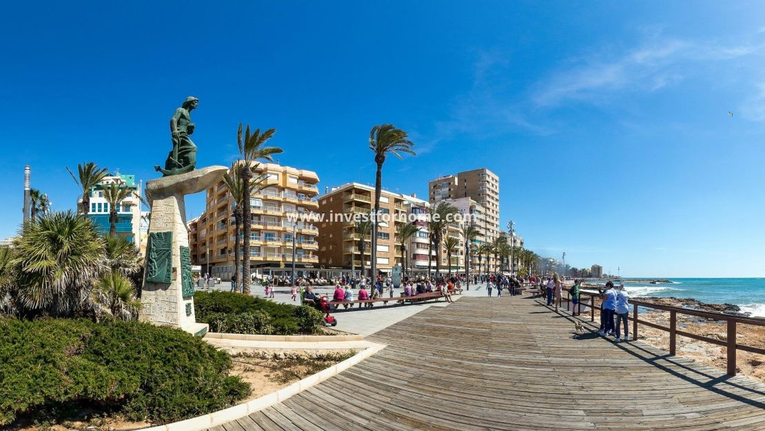 Försäljning - Lägenhet - Torrevieja - Parque Las Naciones