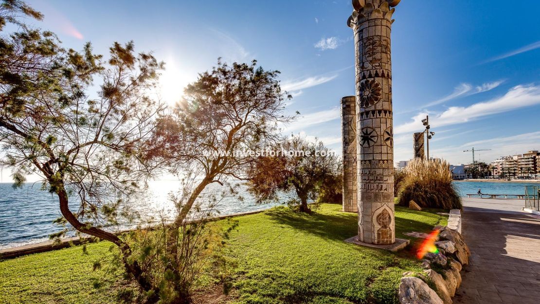Försäljning - Lägenhet - Torrevieja - Parque Las Naciones